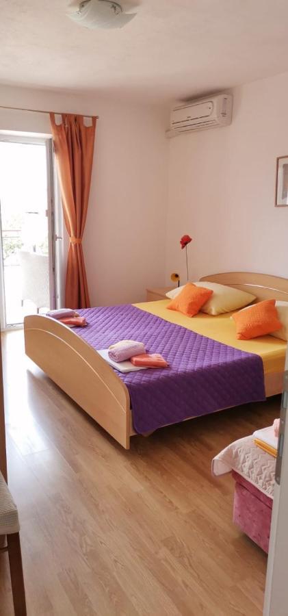 Apartments Mate Baska Voda Ngoại thất bức ảnh
