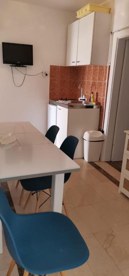 Apartments Mate Baska Voda Ngoại thất bức ảnh