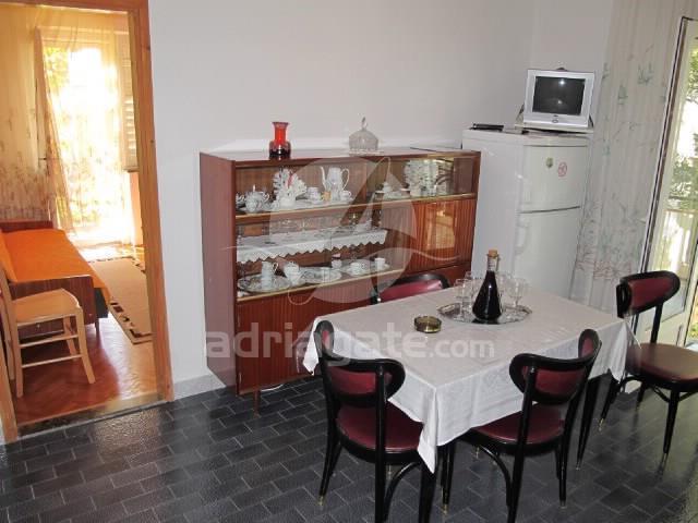 Apartments Mate Baska Voda Phòng bức ảnh
